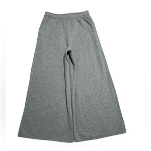 OFFLINE by AERIE Wide leg lounge pants size Medium short gray with pockets